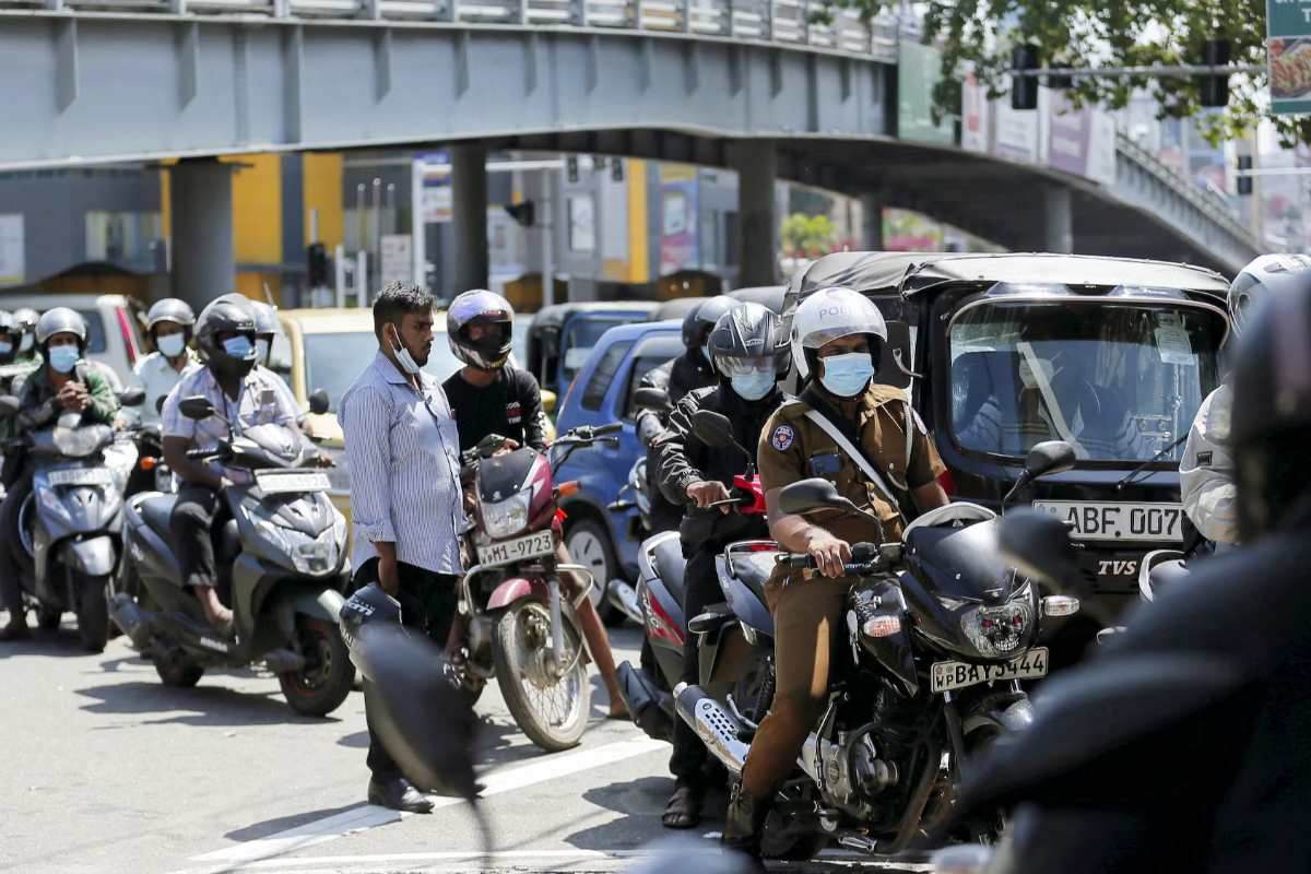 மத்திய கிழக்கு பதற்றம் – இலங்கைக்கு மீண்டும் பொருளாதார அதிர்ச்சி ஏற்படும் அபாயம்