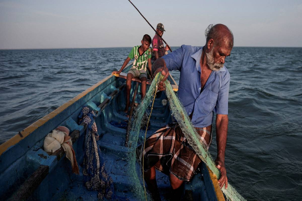 மட்டக்களப்பில் சட்டவிரோத கடற்றொழில் அதிகரிப்பு! உடனடி நடவடிக்கை கோரி ஈ.பி.டி.பி எச்சரிக்கை