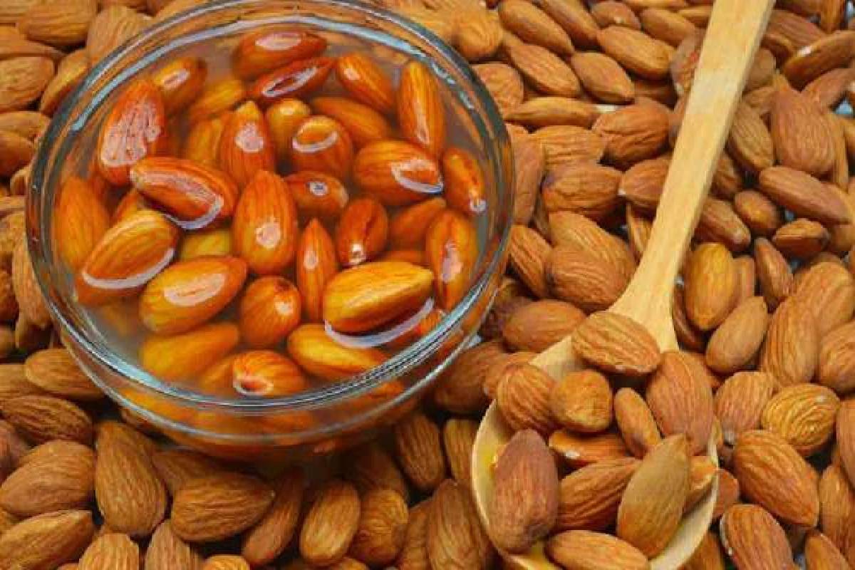 ஊறவைக்காமல் பாதாம் சாப்பிட்டால் ஏற்படும் விளைவுகள் – கவனிக்க வேண்டிய முக்கிய தகவல்