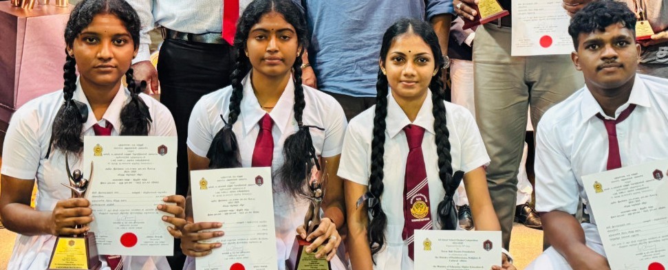 அகில இலங்கையில் சாதனை படைத்த கிளிநொச்சி மாணவர்கள் – நடிப்பு திறமையால் தேசிய அளவில் பெருமை