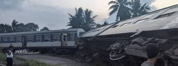 குருணாகலில் மர்ம சம்பவம் – ஓட்டுநரின்றி நகர்ந்த தொடருந்து, பெரும் விபத்து தெய்வாதீனமாக தவிர்ப்பு