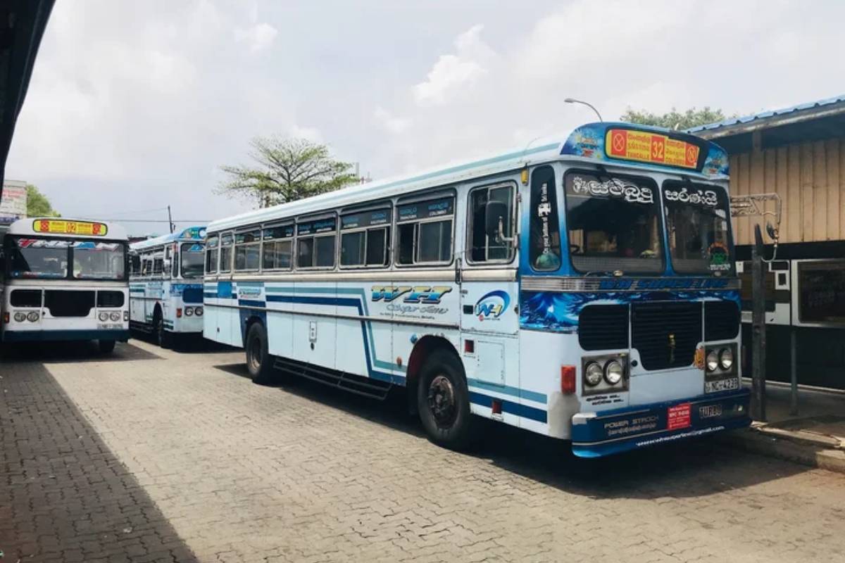 அடுத்த மாதம் பேருந்துக் கட்டணம் % வரை உயரலாம்: குறைந்தபட்ச கட்டணம் ரூபாவை தாண்டும் அபாயம்