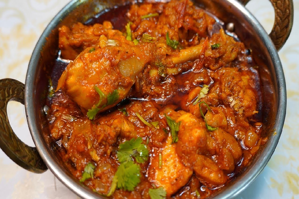 காரம் விரும்புவோருக்கு சூப்பர் ரெசிபி! வீட்டிலேயே செய்யலாம் ஆந்திரா ஸ்டைல் சிக்கன் கிரேவி