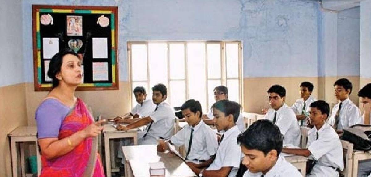 ஆசிரியர் மற்றும் அதிபர்களின் சம்பள, பதவி உயர்வு பிரச்சினைகளுக்கு உடனடி தீர்வு தேவை - ஜோசப் ஸ்டாலின் வலியுறுத்தல்