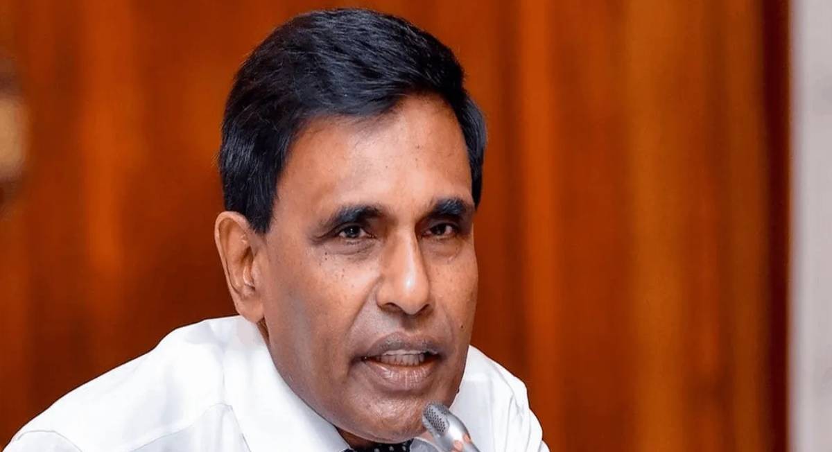 பொலிஸ்மா அதிபர் தொடர்பான சாகர காரியவசத்தின் கருத்து குறித்து விசாரணைக்கு அமைச்சர் ஆனந்த விஜேபால உத்தரவு