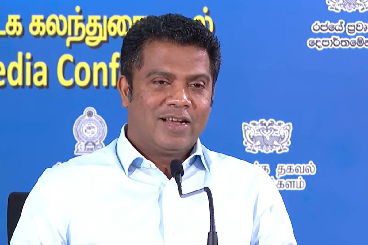 எரிபொருள் விலை குறைப்பு சாத்தியம்: உலக சந்தை நிலைமையைப் பொறுத்தே இறுதி முடிவு என அமைச்சர் அறிவிப்பு