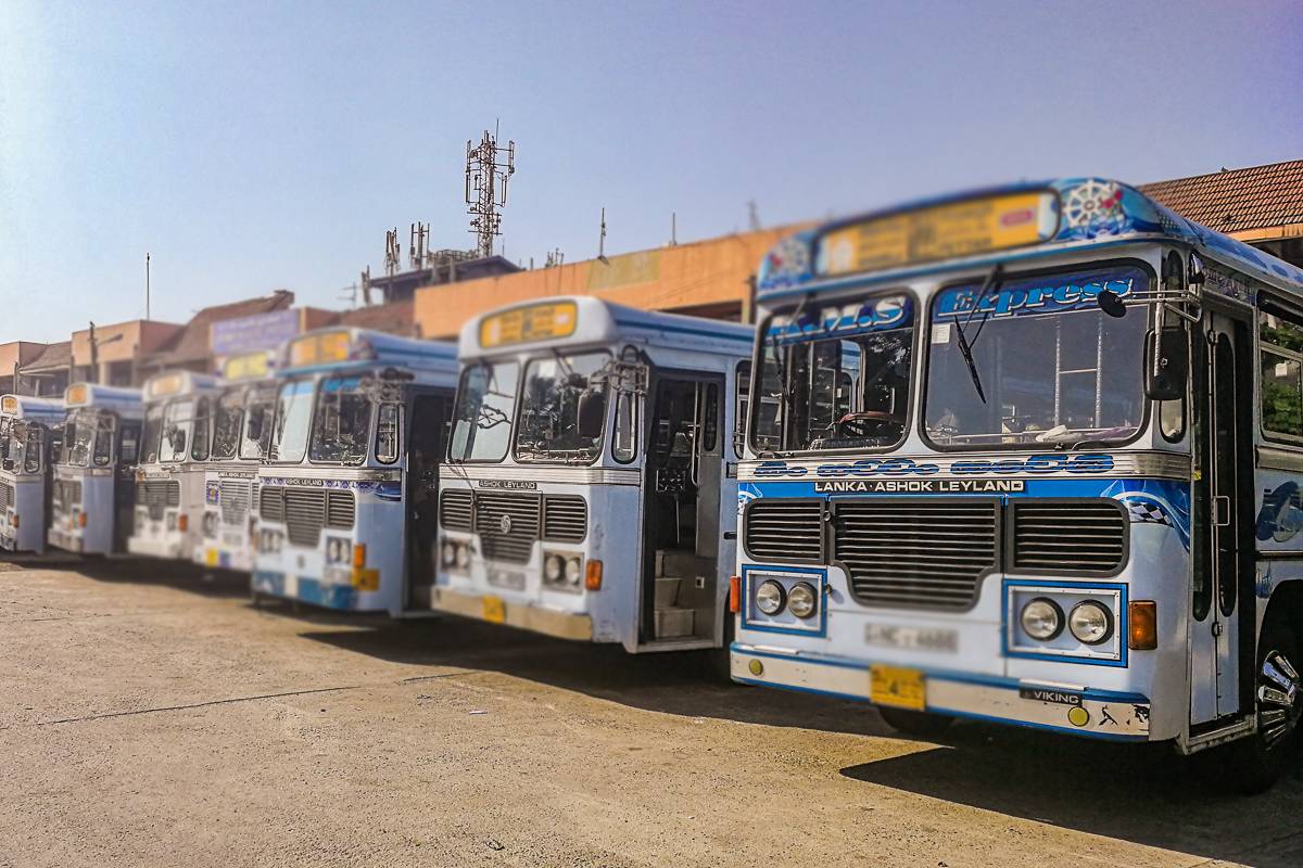 வீத பேருந்துக் கட்டண உயர்வுக்கு அனுமதி கோரி தனியார் பேருந்து உரிமையாளர்கள் வலியுறுத்தல்